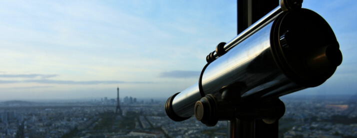 Tower viewer looks at a city